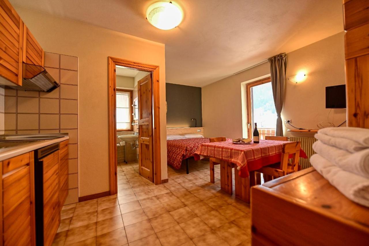 Residence Raethia Tra Bormio E Livigno Pradelle Dış mekan fotoğraf