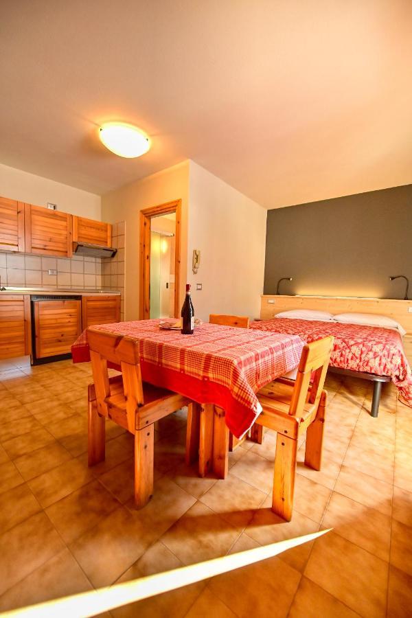 Residence Raethia Tra Bormio E Livigno Pradelle Dış mekan fotoğraf