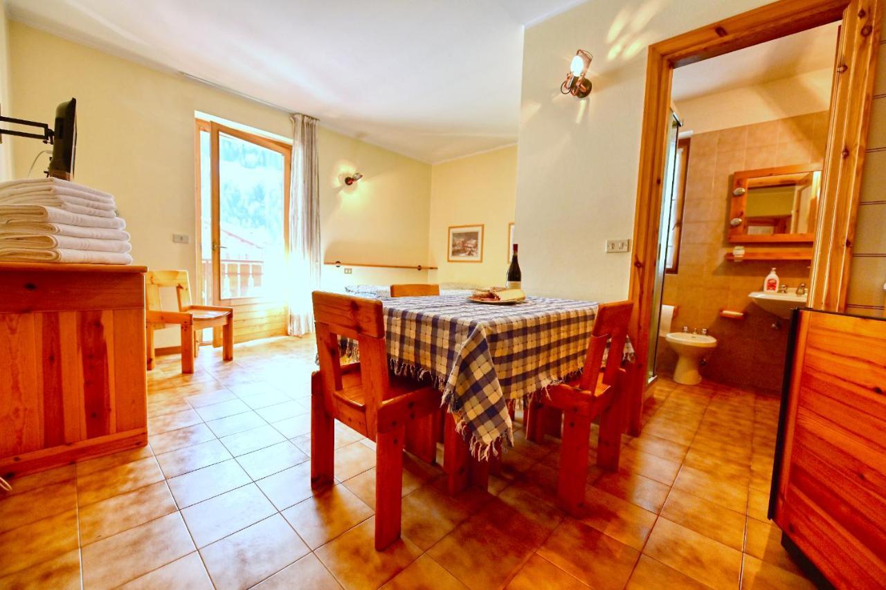 Residence Raethia Tra Bormio E Livigno Pradelle Dış mekan fotoğraf
